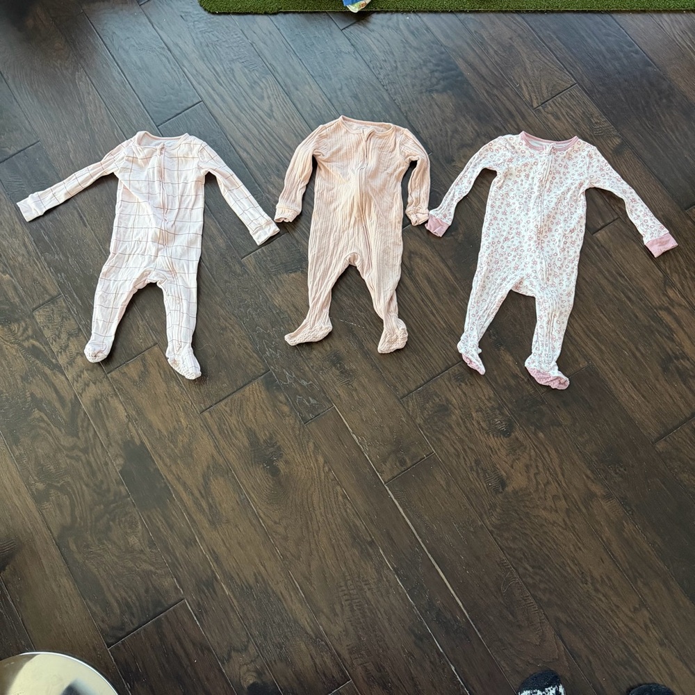 Cloud Island footie pajamas bundle